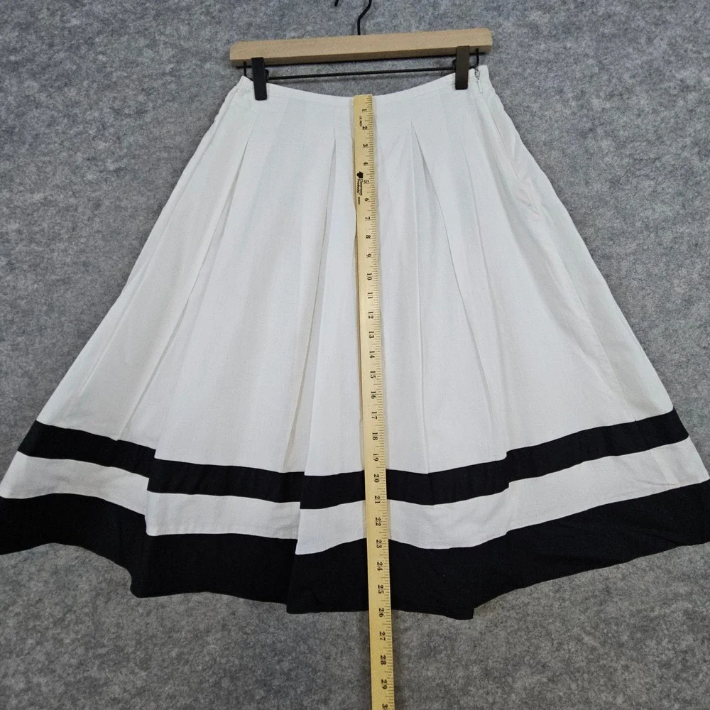 Robbie Bee White‎ Black Stripes Full Pleated Cotton Skirt Women's Size 8 SPOTS